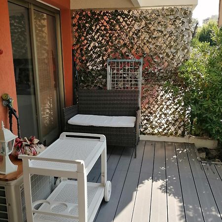 Studio - Juan les pins - proximité plages Antibes Exterior foto