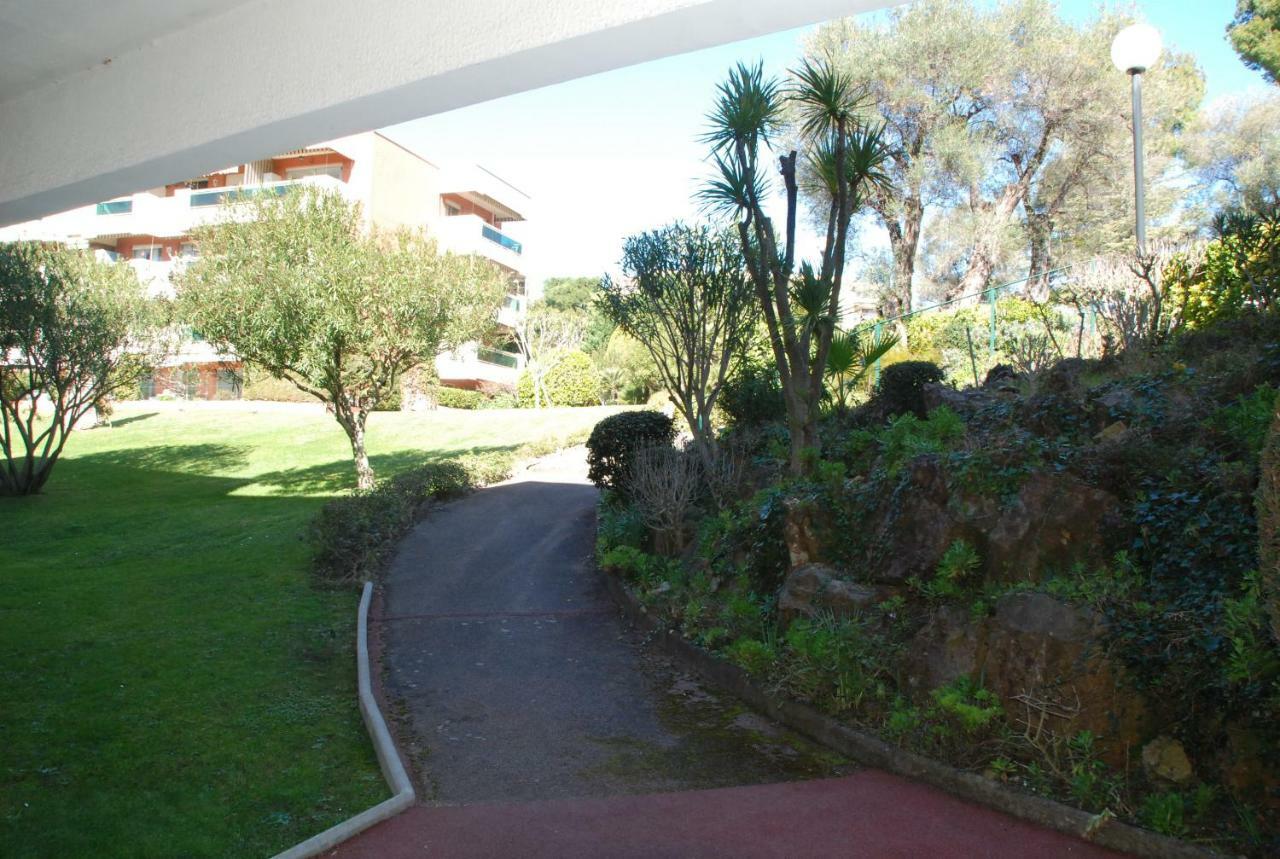 Studio - Juan les pins - proximité plages Antibes Exterior foto